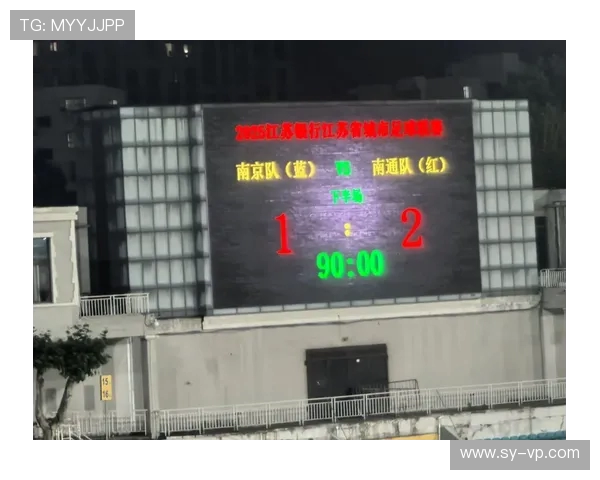 南京城市马拉松赛中街舞队的战术表现与精彩瞬间分析 南京城市马拉松赛中街舞队的战术表现与精彩瞬间分析