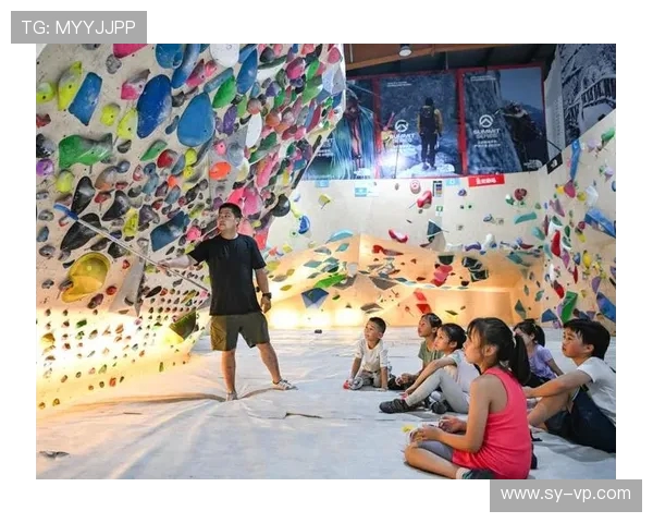 成都攀岩队战术变革引发热议探索攀岩新高度与未来发展方向