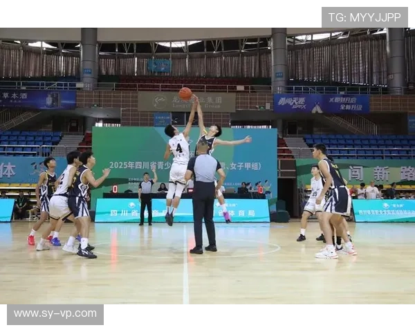成都篮球队技术实力飙升荣获全国篮球技术排名新高荣誉