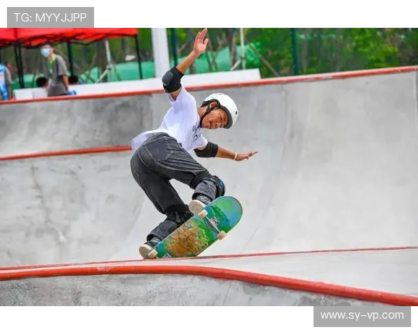 深圳攀岩队在滑板精英赛中的奋勇拼搏与辉煌成就回顾