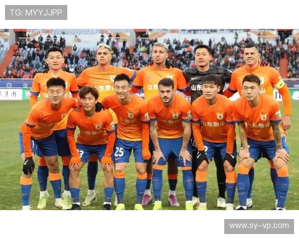 广州足球队的辉煌征程与突破时刻全景纪实 广州足球队的辉煌征程与突破时刻全景纪实